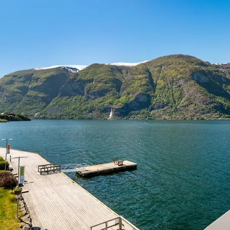 Wangen By Fjord *